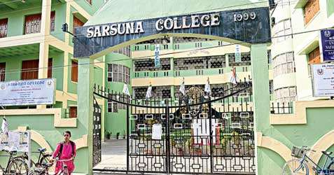 Sarsuna College