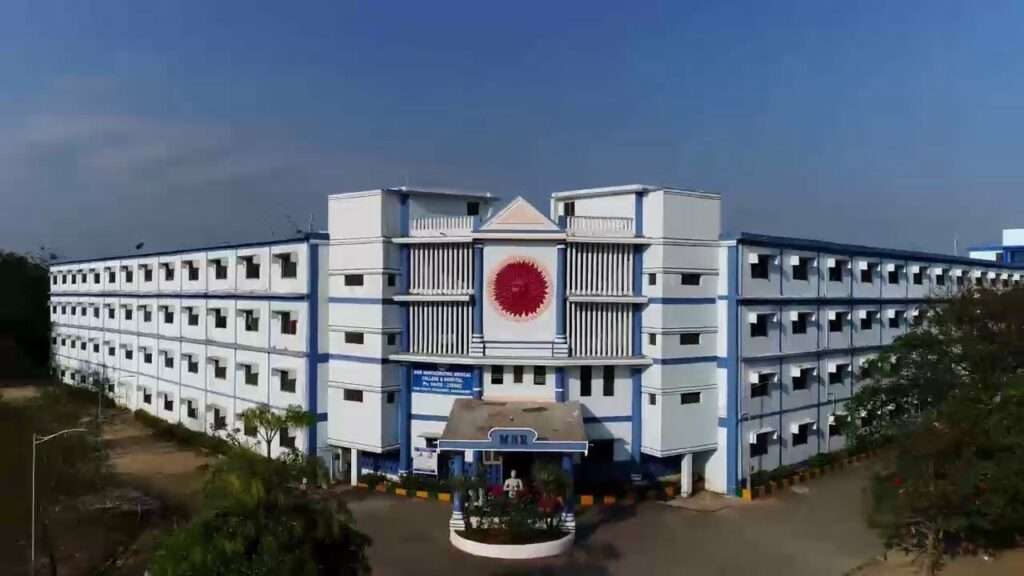 2. MNR College of Pharmacy