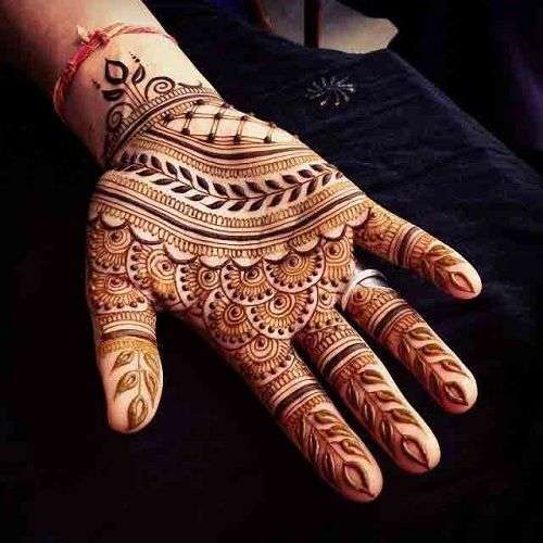 Latest 15 Simple Arabic Mehndi Designs This Wedding Season! - Hiscraves