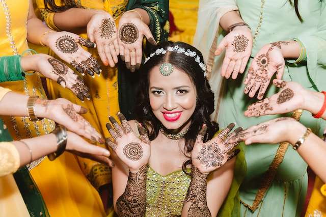 Top 35 Mehndi Designs For Hands - 2024 | Fabbon