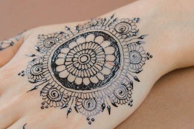 20 Beautiful Bracelet Mehndi Designs (2021) for Wedding, Parties and  Festivals | New mehndi designs, Latest mehndi designs, Henna designs hand