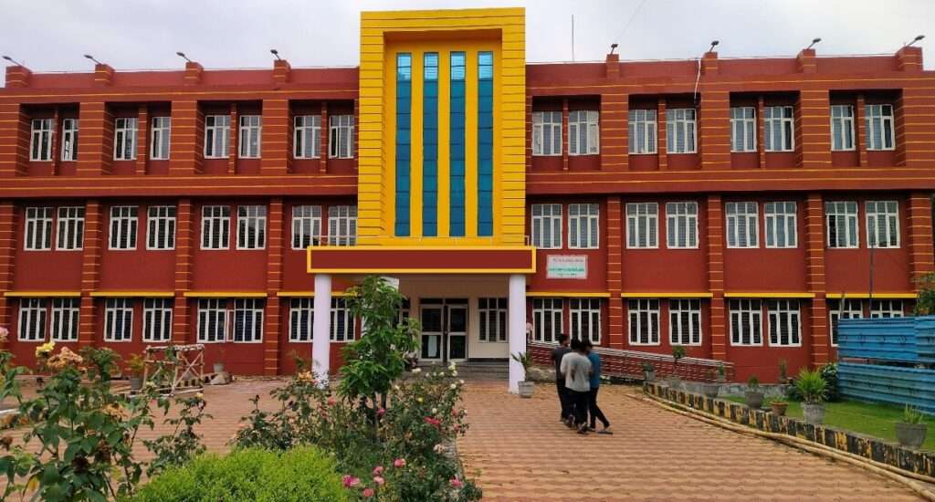 Fm University