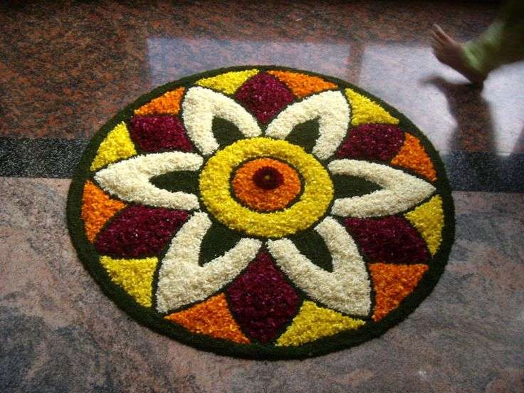 How to draw Onam Pookalam Designs