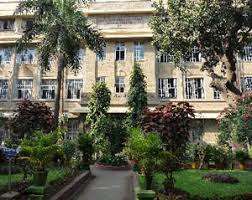 King Edward Memorial (kem) Hospital And Seth Gordhandas Sunderdas Medical College, Mumbai 9 Best Medical Colleges In Maharashtra