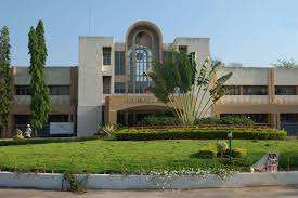 School Of Economics, University Of Hyderabad, Hyderabad 9 Best Economics Colleges In India