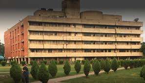 Panjab University, Chandigarh 9 Best Pharmacy College In India